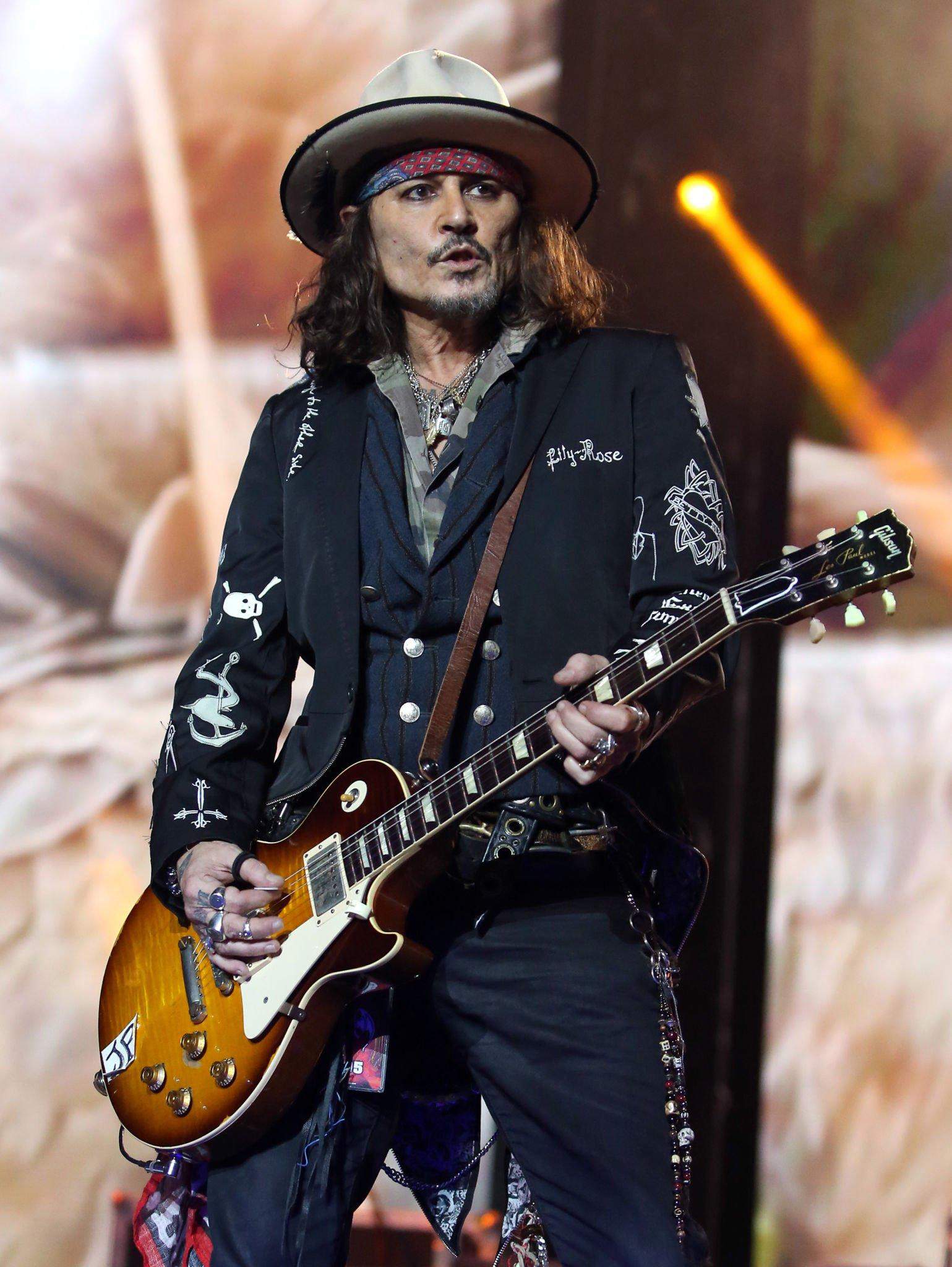 johnnydepponline_londonuk20230709_042.jpg