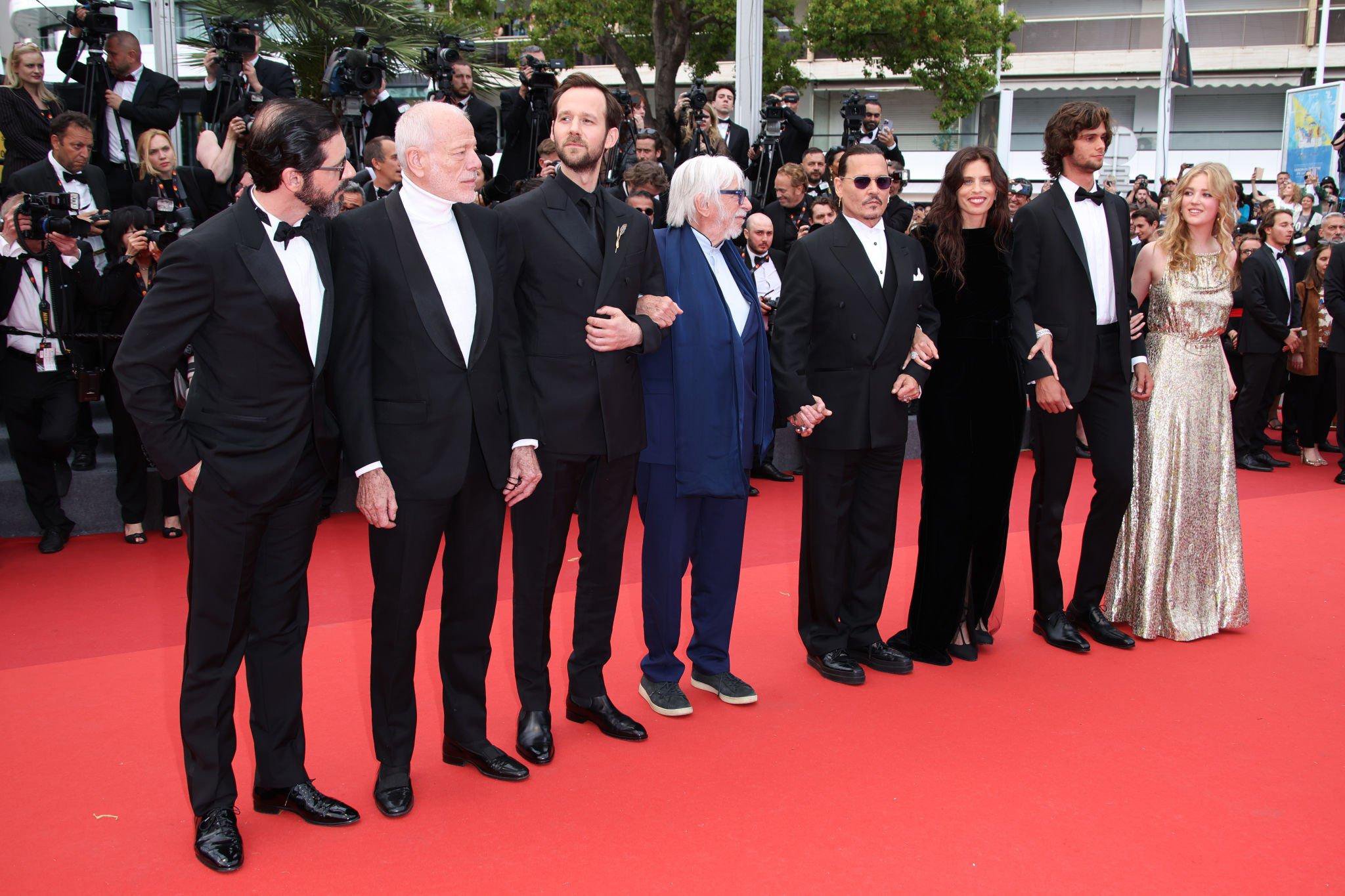 johnnydepponline_cannes20230516_022.jpg johnnydepponline_cannes20230516_022.jpg