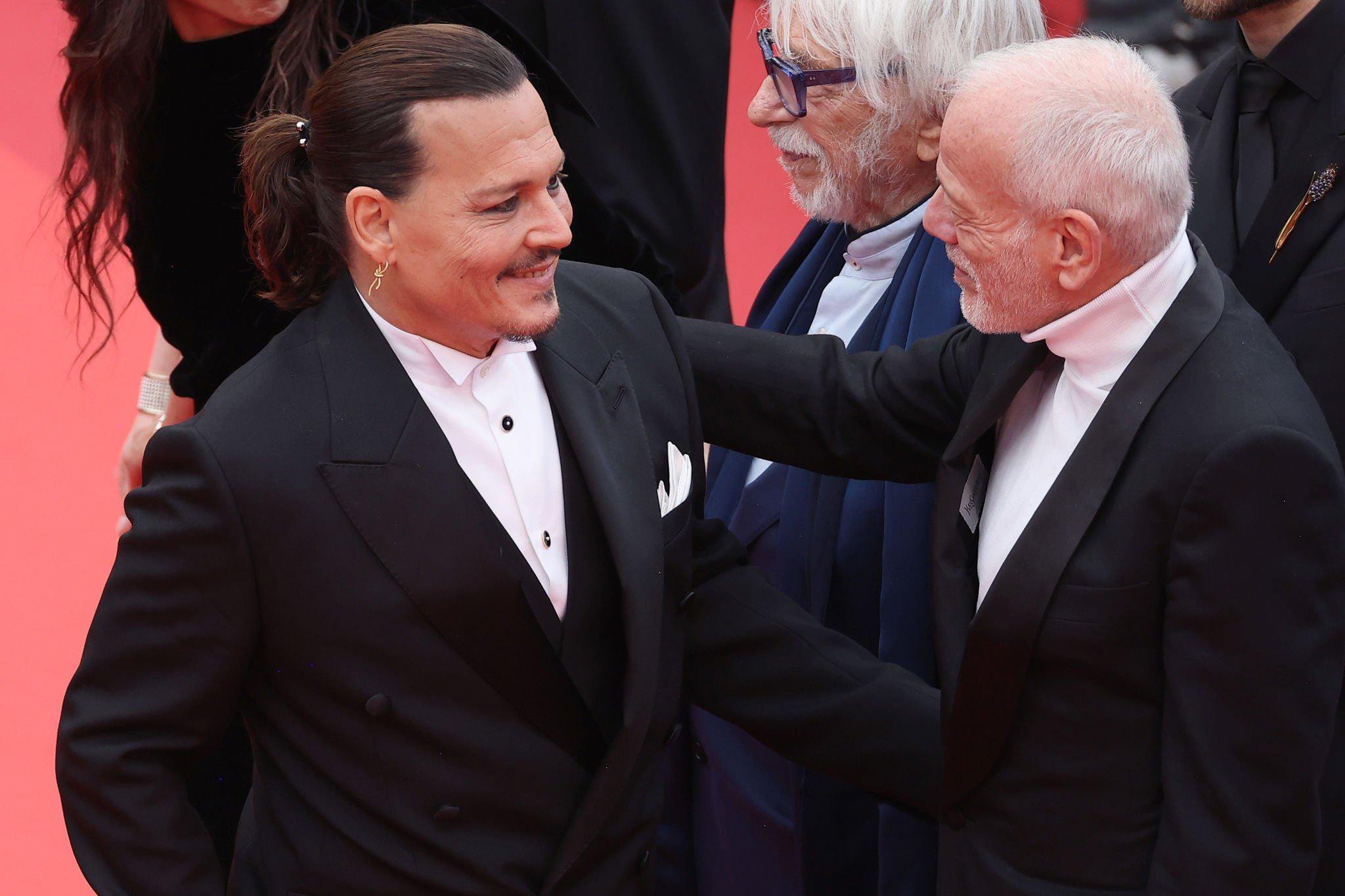 johnnydepponline_cannes20230516_029.jpg