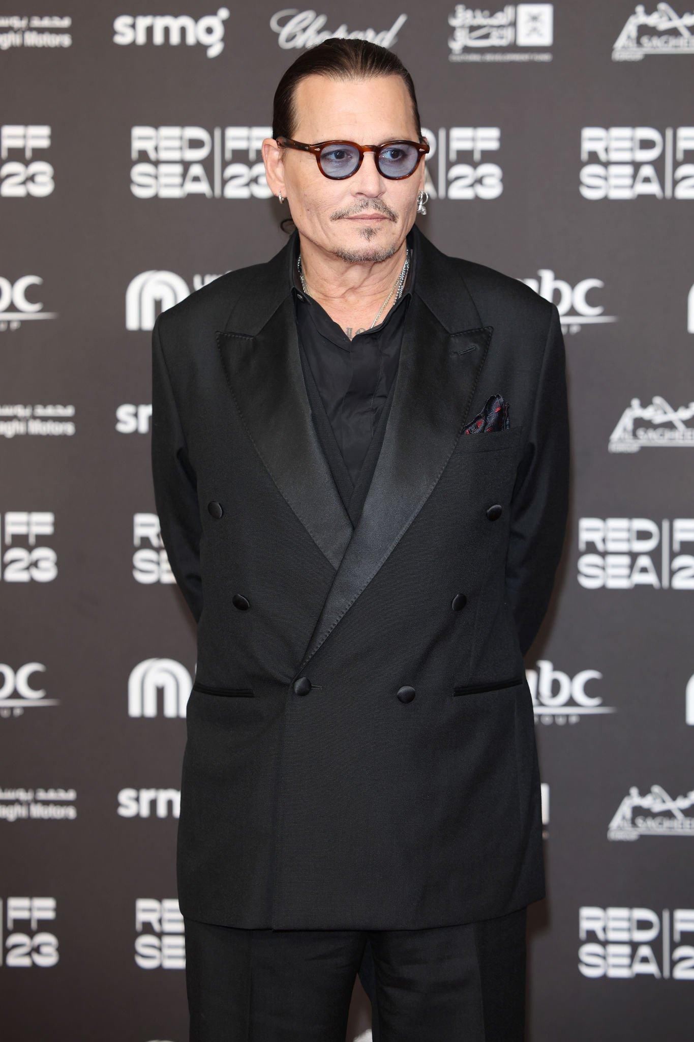 johnnydepponline_redseainternationalfilmfestival20231130_openingnight_013.jpg johnnydepponline_redseainternationalfilmfestival20231130_openingnight_013.jpg