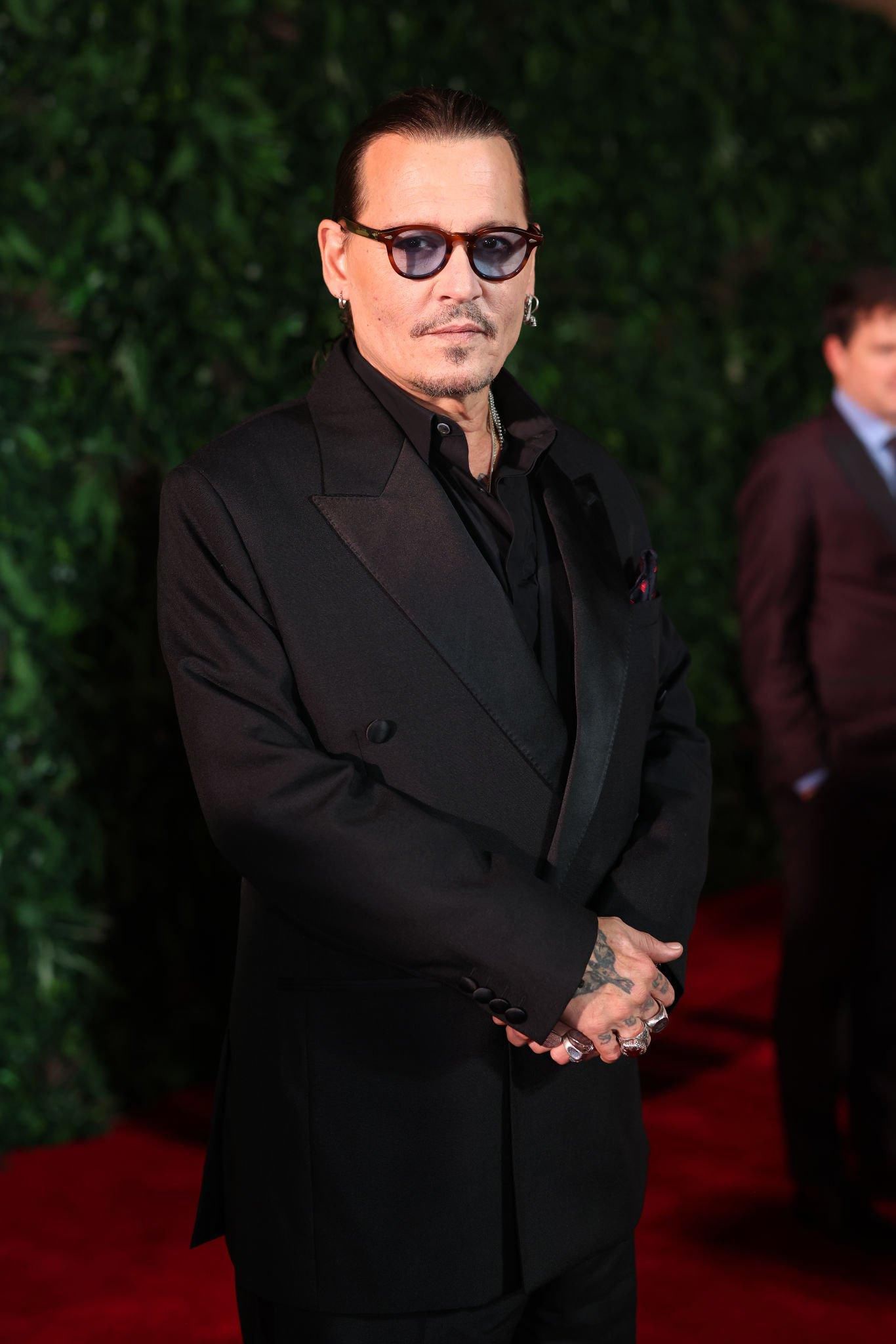 johnnydepponline_redseainternationalfilmfestival20231130_openingnight_036.jpg
